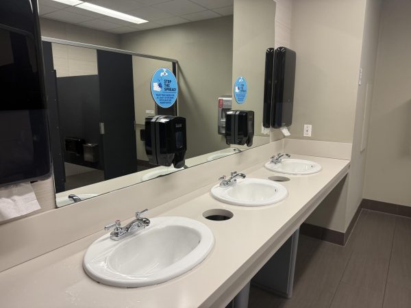 Housing Outages Leave Students Without Water, Showers and Elevators